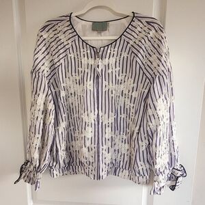 Skies The Limit‎ Striped Lace Women's Top